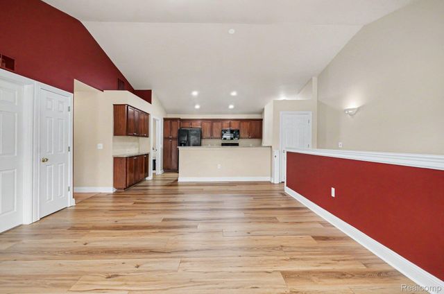 140 Paton Way, Romeo Village, MI 48065