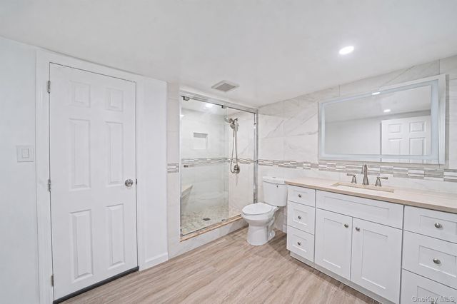 7 Somerset Street, Centereach, NY 11720