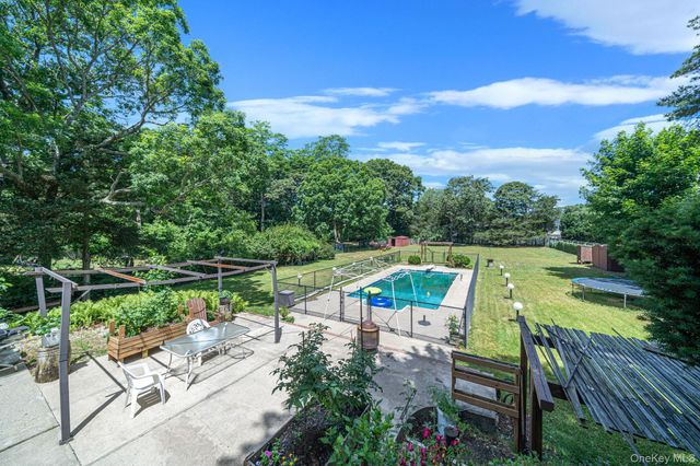 7 Somerset Street, Centereach, NY 11720