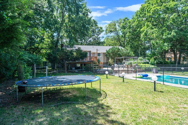 7 Somerset Street, Centereach, NY 11720