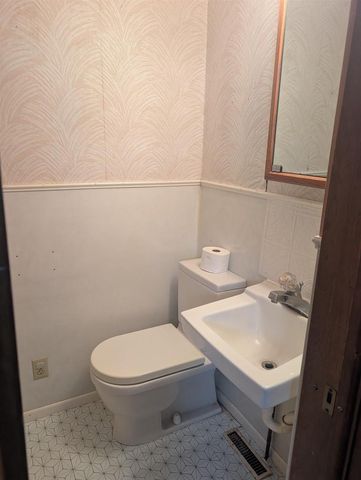 1914 EMERSON STREET, Wausau, WI 54403