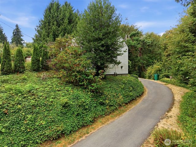 4727 Chico Way NW, Bremerton, WA 98312