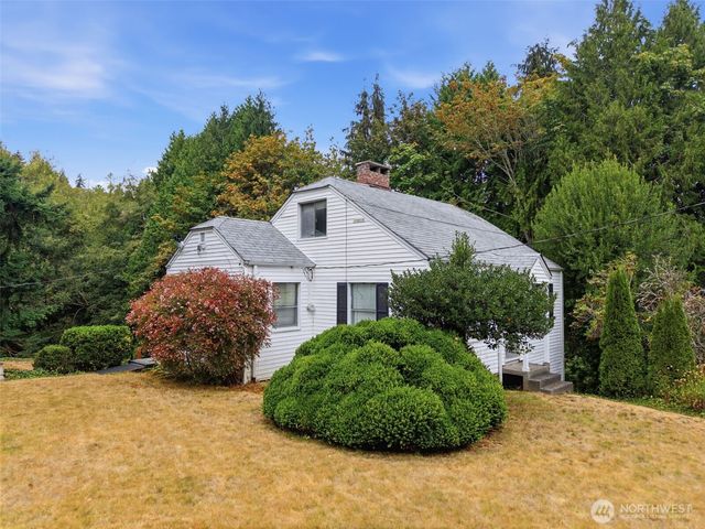 4727 Chico Way NW, Bremerton, WA 98312