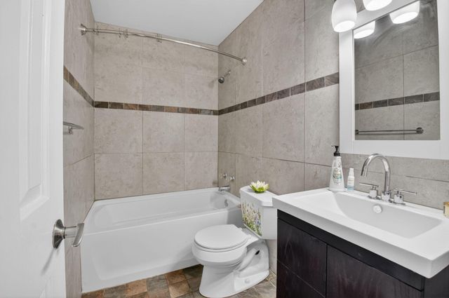 1290 NW 21st Terrace, Delray Beach, FL 33445