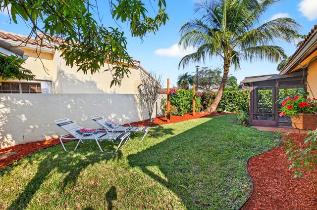 1290 NW 21st Terrace, Delray Beach, FL 33445