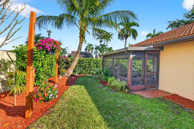 1290 NW 21st Terrace, Delray Beach, FL 33445