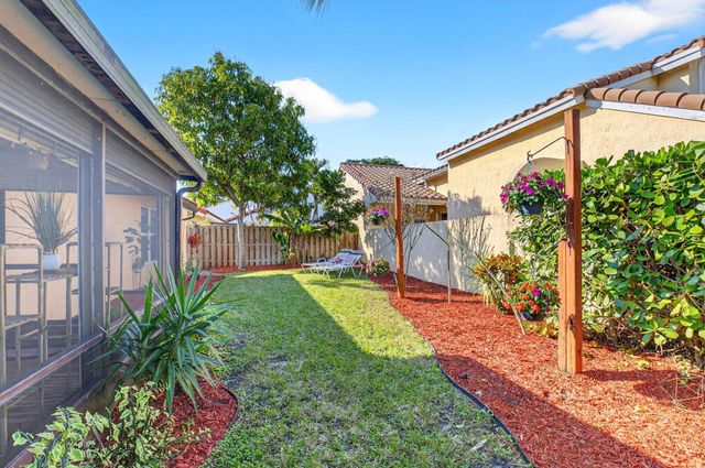 1290 NW 21st Terrace, Delray Beach, FL 33445