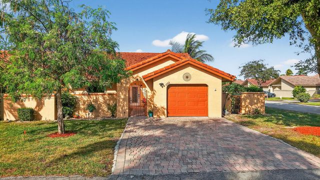 1290 NW 21st Terrace, Delray Beach, FL 33445