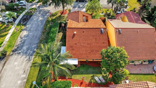 1290 NW 21st Terrace, Delray Beach, FL 33445
