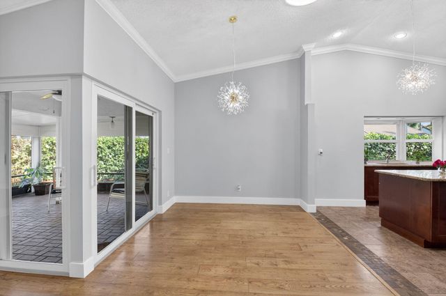 1290 NW 21st Terrace, Delray Beach, FL 33445