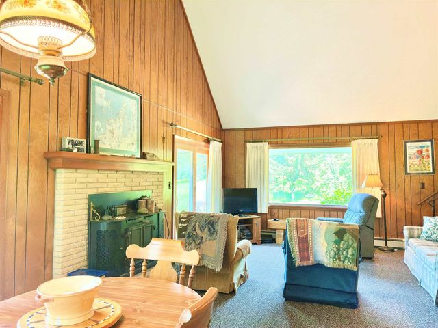 7203 Valley, Honor, MI 49640