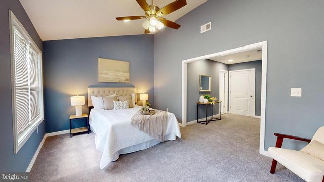 4313 LEOLA AVE, Halethorpe, MD 21227