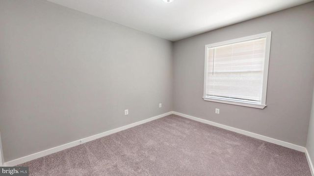 4313 LEOLA AVE, Halethorpe, MD 21227