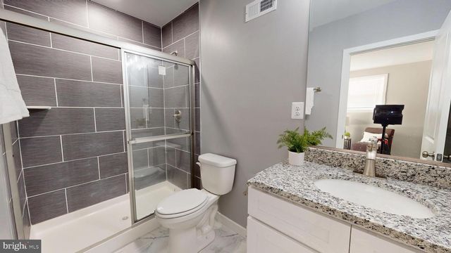 4313 LEOLA AVE, Halethorpe, MD 21227