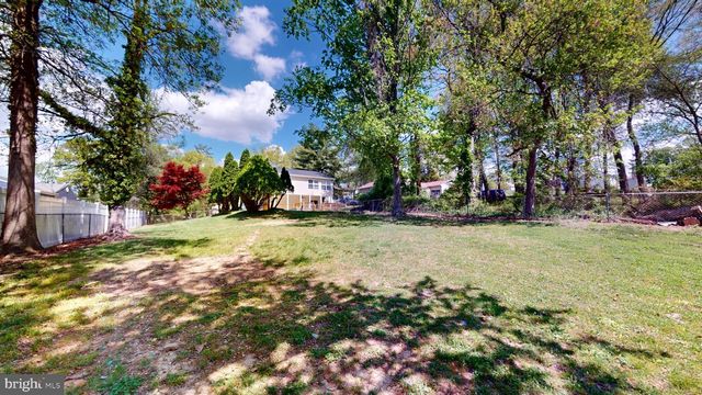 4313 LEOLA AVE, Halethorpe, MD 21227