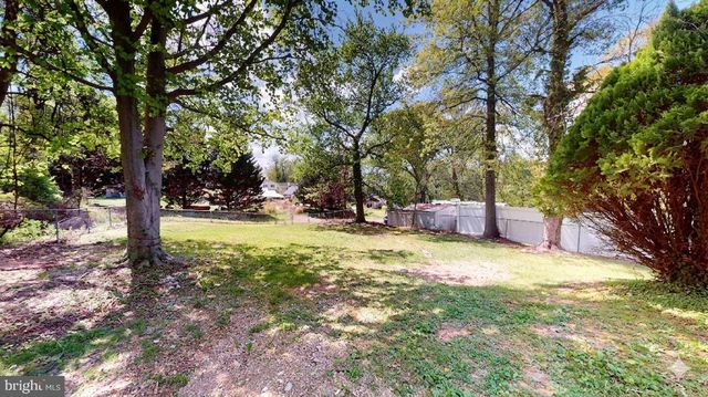 4313 LEOLA AVE, Halethorpe, MD 21227