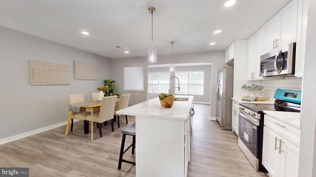 4313 LEOLA AVE, Halethorpe, MD 21227