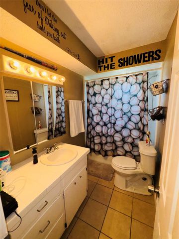 305 S 1st Street, Crandall, TX 75114