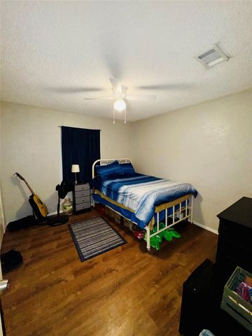 305 S 1st Street, Crandall, TX 75114