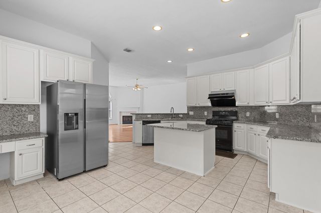 1703 Fossil Park Drive, Katy, TX 77494