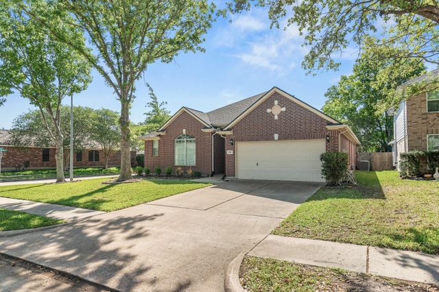 1703 Fossil Park Drive, Katy, TX 77494