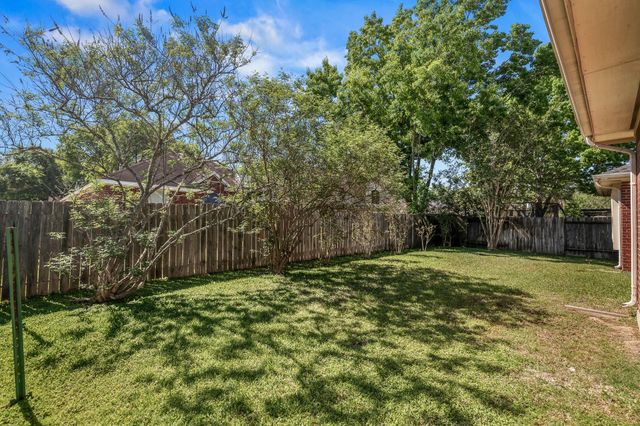 1703 Fossil Park Drive, Katy, TX 77494