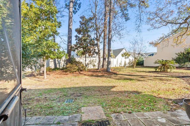 1000 11th Ave N Apt 113, North Myrtle Beach, SC 29582