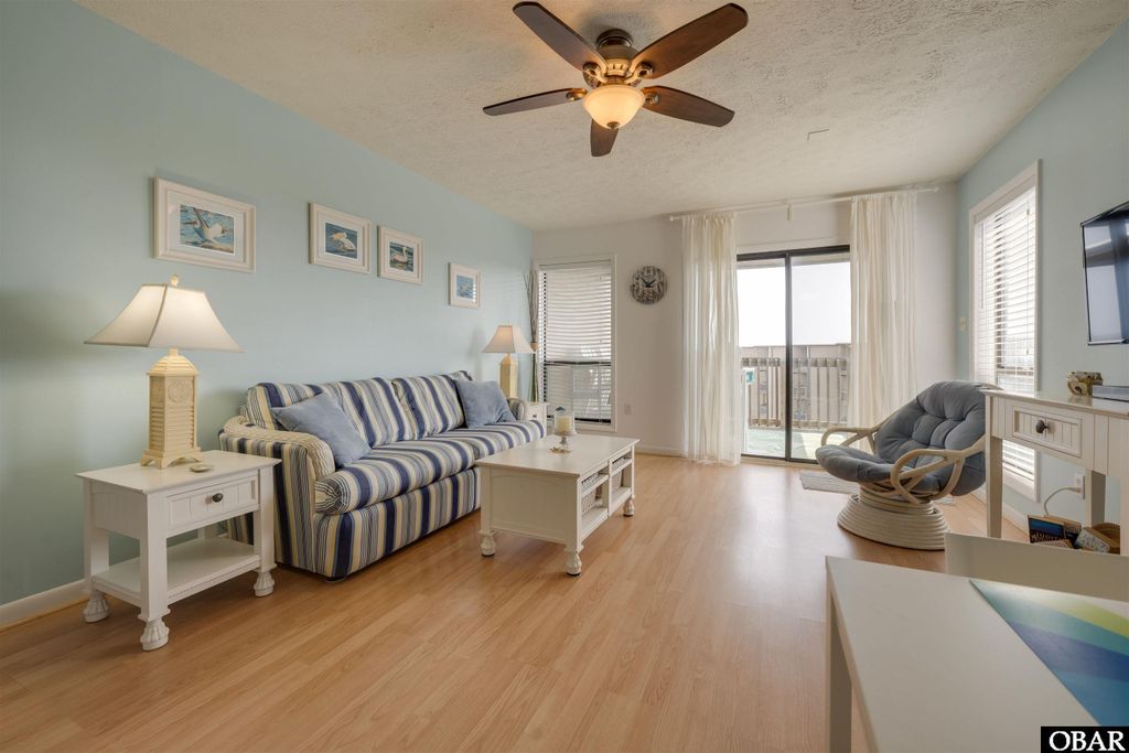 Image 4 of property listing at 117 Sea Colony Dr Unit B312, Duck, NC 27949