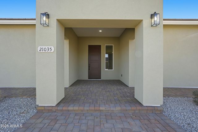 21035 W OCOTILLO Avenue, Buckeye, AZ 85326