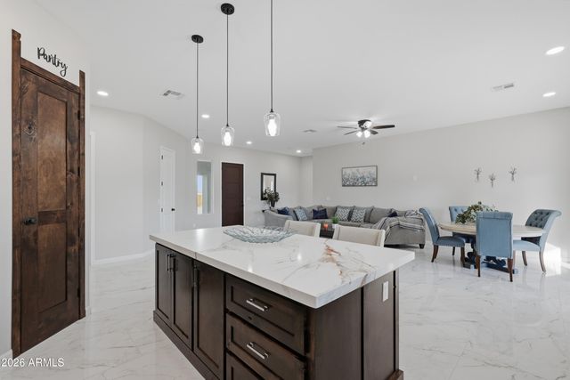 21035 W OCOTILLO Avenue, Buckeye, AZ 85326