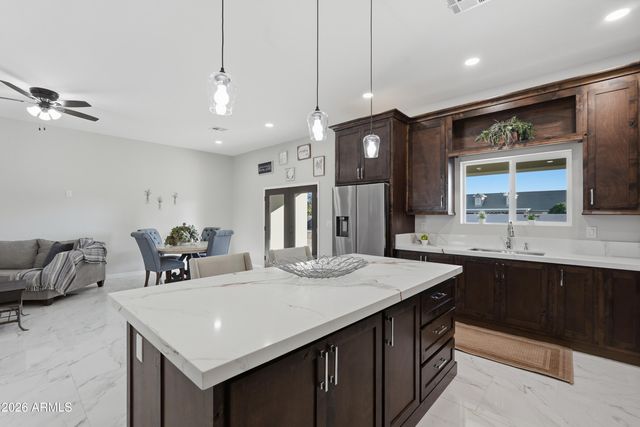 21035 W OCOTILLO Avenue, Buckeye, AZ 85326