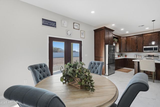 21035 W OCOTILLO Avenue, Buckeye, AZ 85326