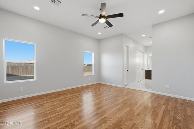 21035 W OCOTILLO Avenue, Buckeye, AZ 85326