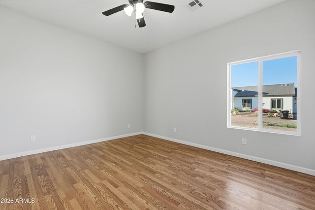 21035 W OCOTILLO Avenue, Buckeye, AZ 85326