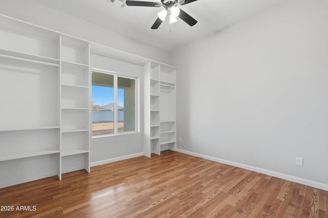 21035 W OCOTILLO Avenue, Buckeye, AZ 85326