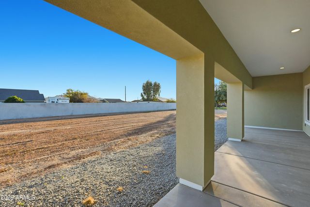 21035 W OCOTILLO Avenue, Buckeye, AZ 85326