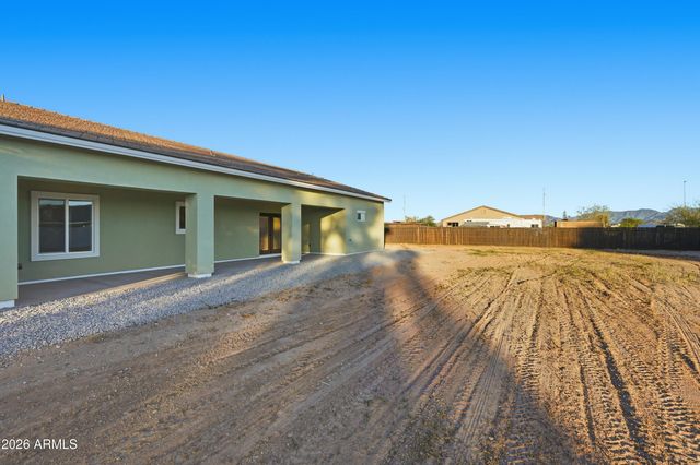 21035 W OCOTILLO Avenue, Buckeye, AZ 85326