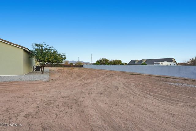 21035 W OCOTILLO Avenue, Buckeye, AZ 85326