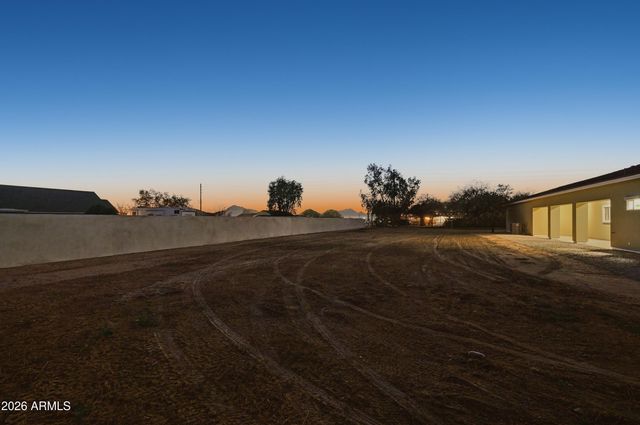 21035 W OCOTILLO Avenue, Buckeye, AZ 85326