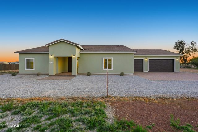 21035 W OCOTILLO Avenue, Buckeye, AZ 85326