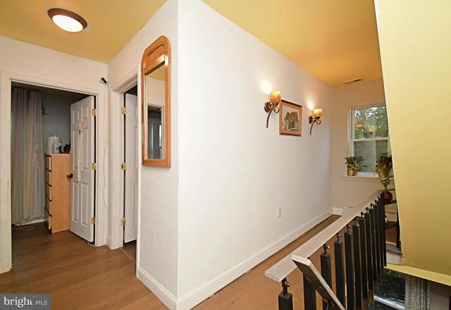 658 MACOBY AVE, Green Lane, PA 18054