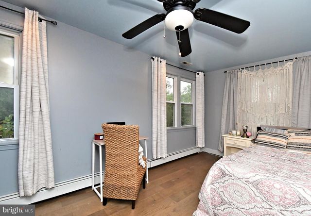 658 MACOBY AVE, Green Lane, PA 18054