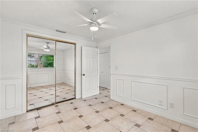 1195 Clam CT 203, Naples, FL 34102
