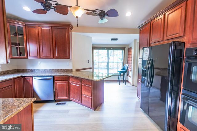 217 VILLANOVA RD, Glassboro, NJ 08028