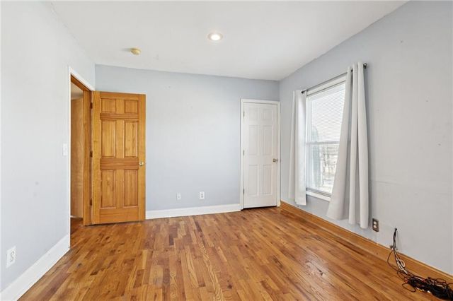 2709 CHARLOTTE Street, Kansas City, MO 64109