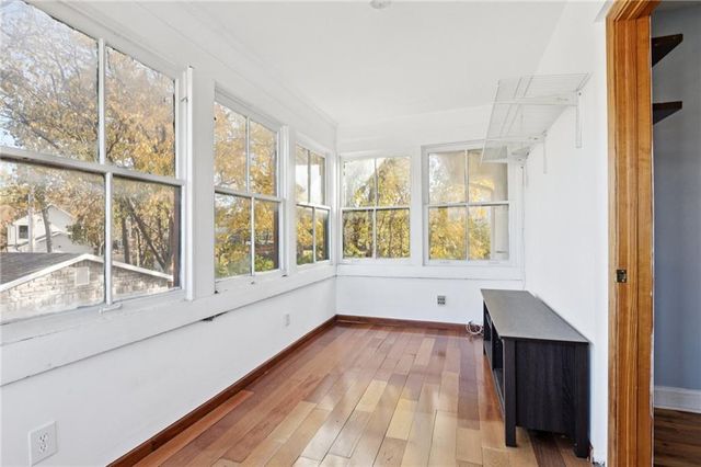 2709 CHARLOTTE Street, Kansas City, MO 64109