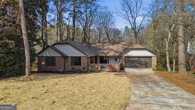 2751 Cedarbrook Drive, Marietta, GA 30066