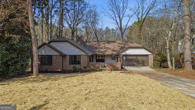 2751 Cedarbrook Drive, Marietta, GA 30066