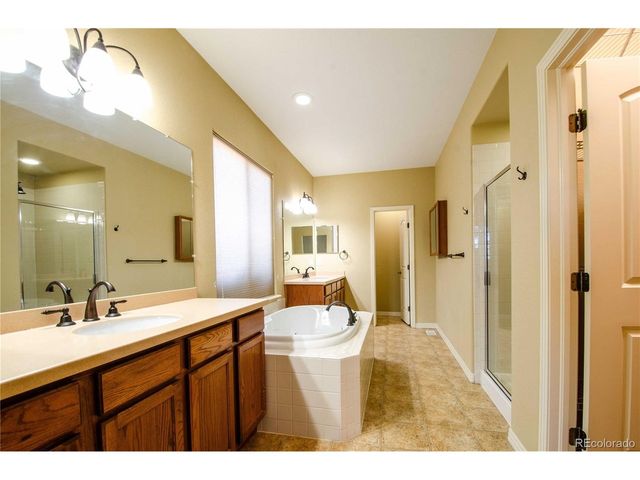 8122 Winding Passage Dr, Colorado Springs, CO 80924