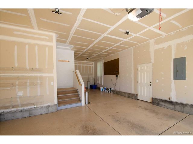8122 Winding Passage Dr, Colorado Springs, CO 80924